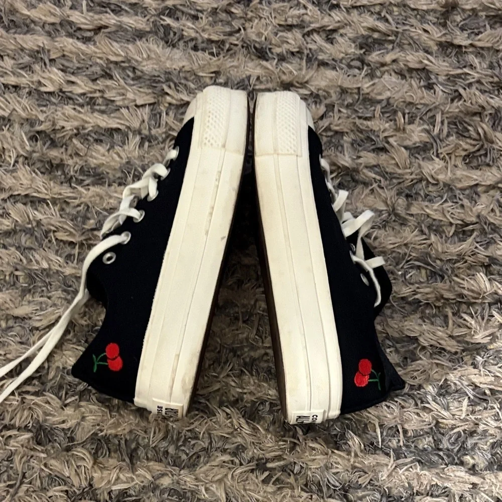 Converse timeless sneakers